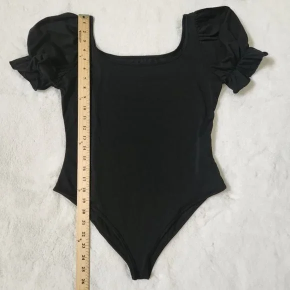 Bodysuit Flaunt Your Curves in This Sexy & Stylish Puff Sleeve ! - Picture 9 of 14